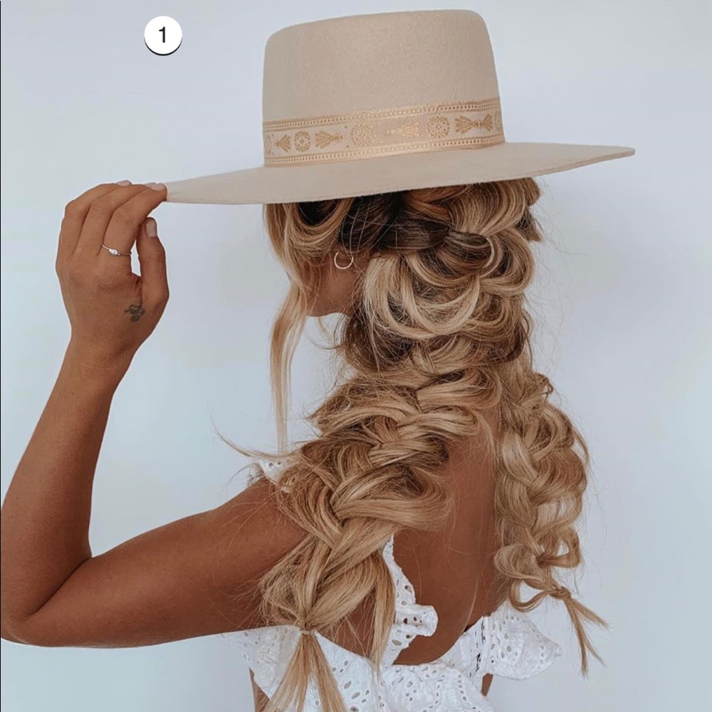 Juno Hat